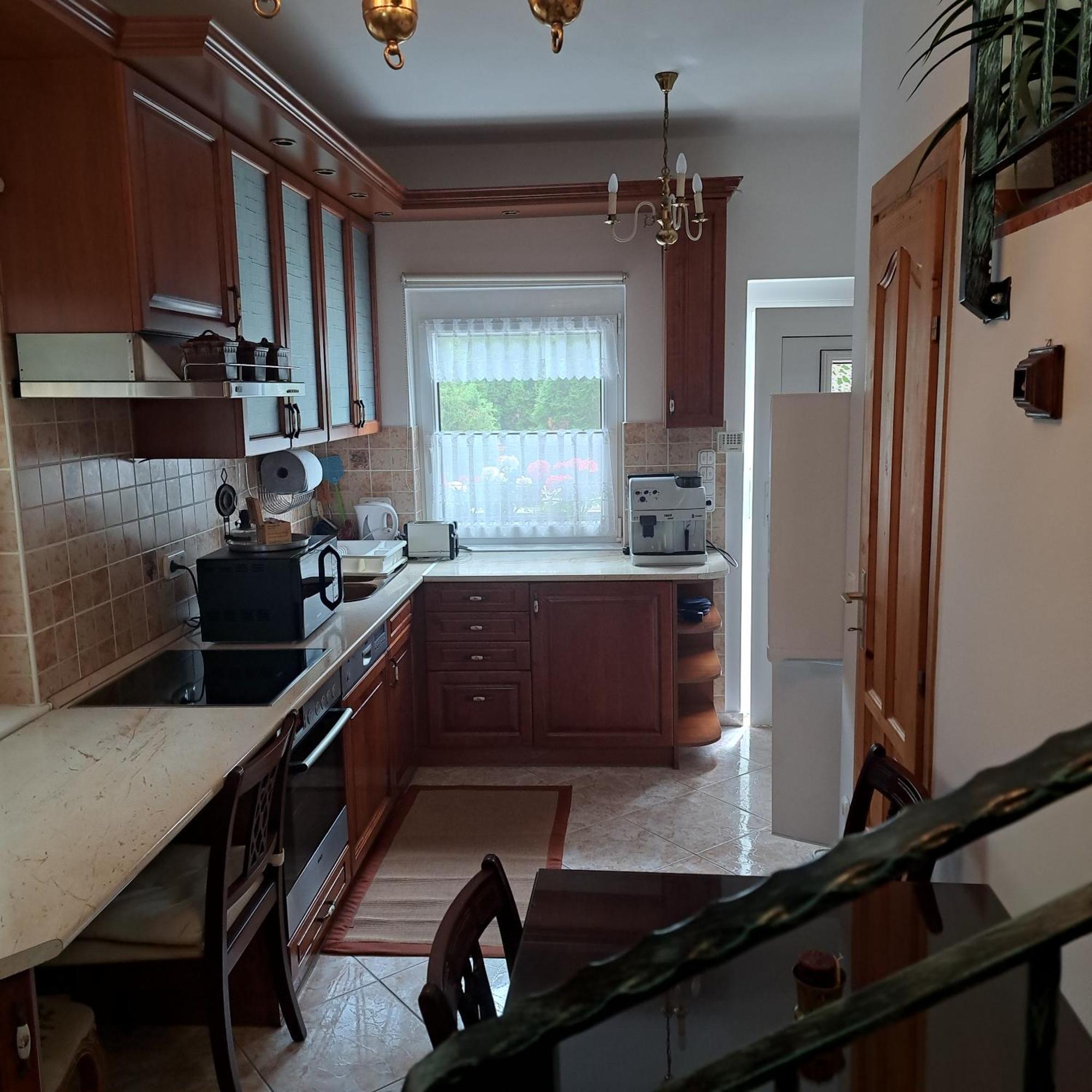 Tavirozsa Apartment Balatonfuzfo Luaran gambar